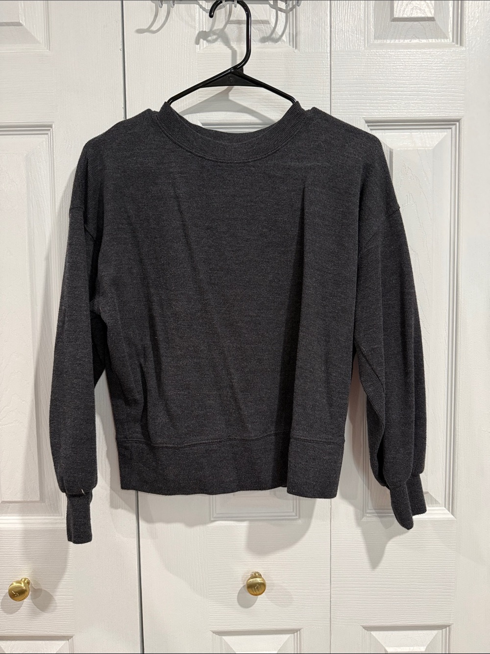 Old Navy Women’s Dark Charcoal Crewneck Sweater